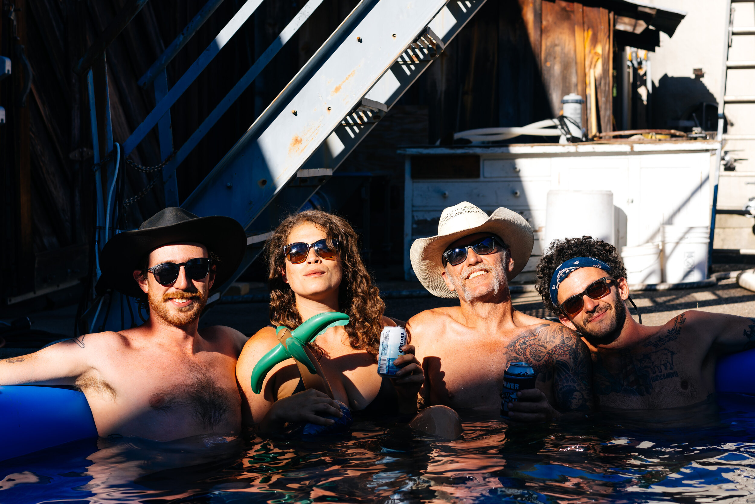 Friends in a pool